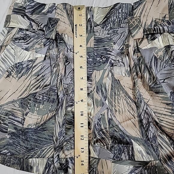 L'agence Shorts Womens 6 Green Belted High Waisted Silk Palms Camo Luxury - Picture 10 of 12